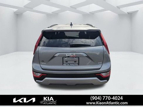 New 2026 Kia Niro LX FWD image 4