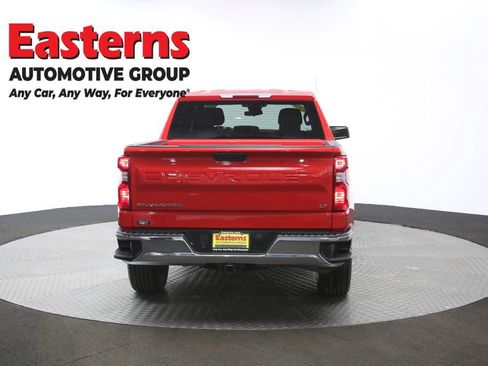 Used 2023 Chevrolet Silverado 1500 LT AWD/4WD image 39