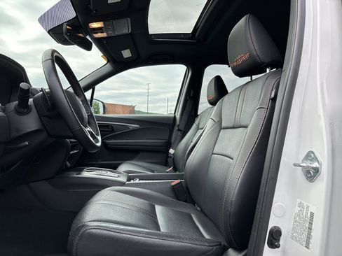 Certified 2023 Honda Passport TrailSport image 11