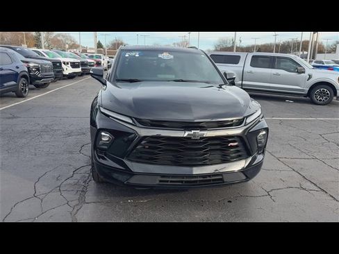 Certified 2023 Chevrolet Blazer RS image 3