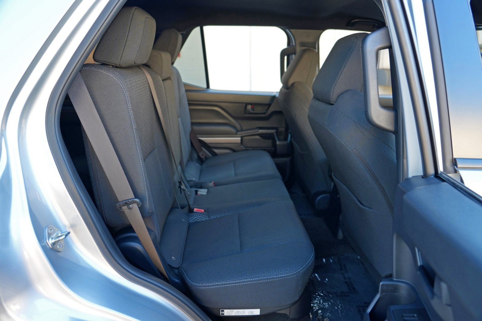Used 2025 Toyota 4Runner SR5 RWD image 39