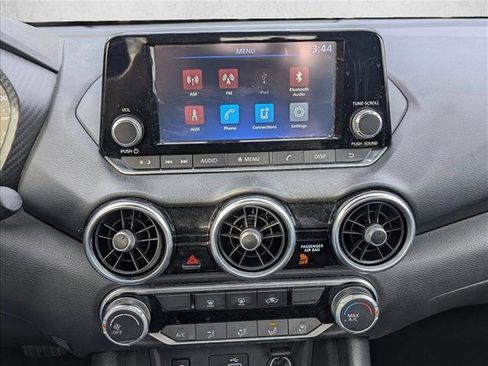 Used 2024 Nissan Sentra S image 12