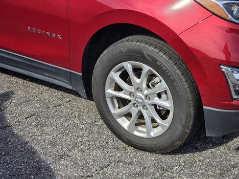 Used 2021 Chevrolet Equinox LT image 12