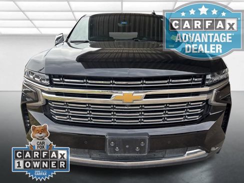 Used 2023 Chevrolet Tahoe Premier RWD image 2