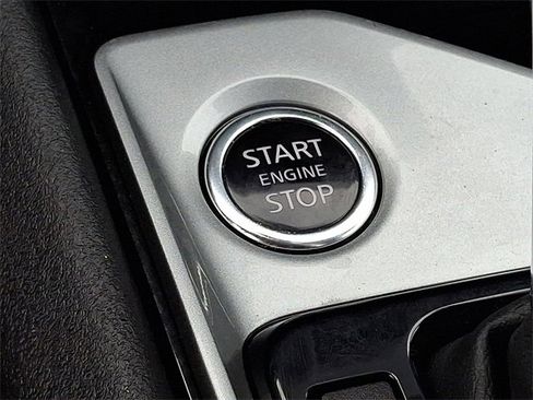 Used 2024 Nissan Altima 2.5 SV image 19