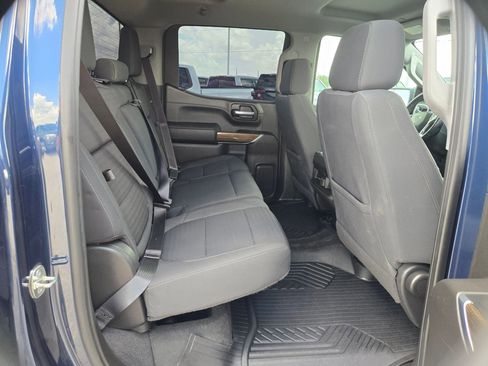 Used 2021 Chevrolet Silverado 1500 LT Trail Boss w/ Bed Protection Package AWD/4WD image 21