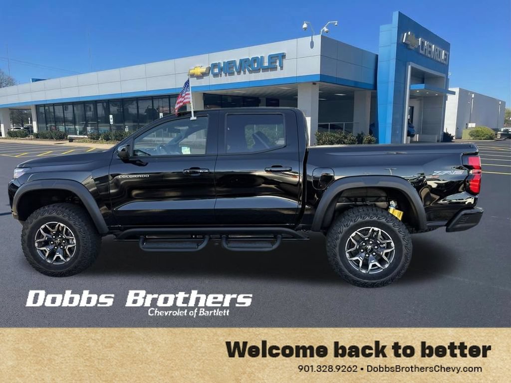 New 2026 Chevrolet Colorado ZR2 w/ Technology Package AWD/4WD image 4