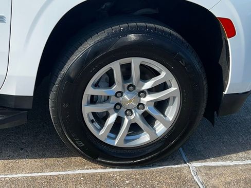 Used 2022 Chevrolet Tahoe LS w/ Driver Alert Package image 15