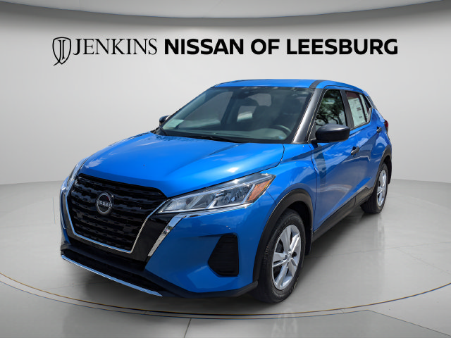 Certified 2025 Nissan Kicks Play S FWD image 9