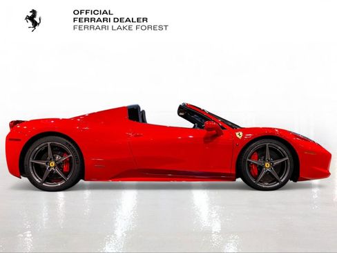 Certified 2014 Ferrari 458 Spider RWD image 9