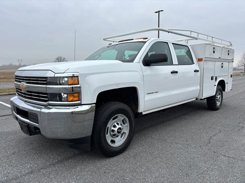 Used 2016 Chevrolet Silverado 2500 W/T image 1