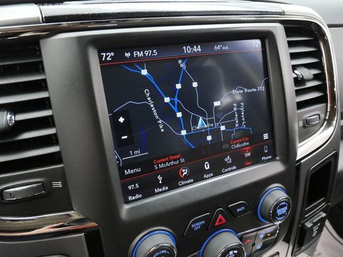 Used 2018 RAM 2500 Laramie w/ Sport Appearance Group image 30