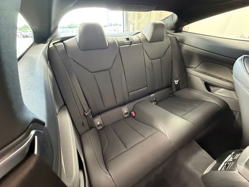 Used 2025 BMW M440i Coupe RWD image 33