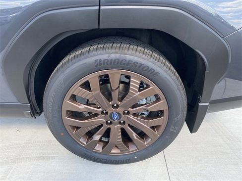 Used 2025 Subaru Forester Sport w/ Popular Package #2 image 9