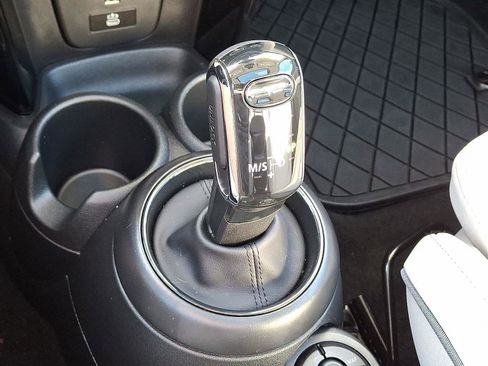 Used 2024 MINI Cooper S image 16