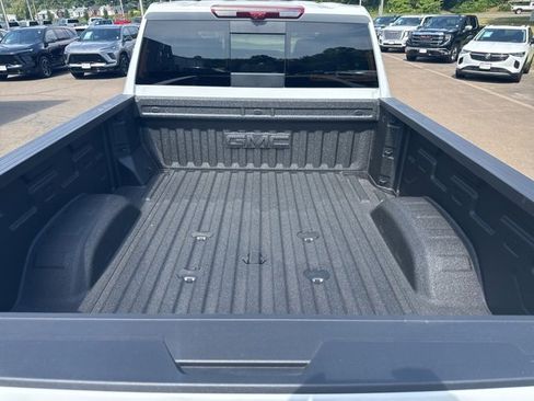 New 2025 GMC Sierra 2500 Denali w/ Denali Reserve Package image 12
