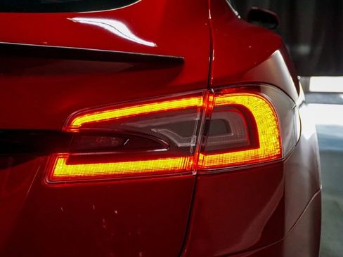 Used 2022 Tesla Model S Standard Range AWD/4WD image 70
