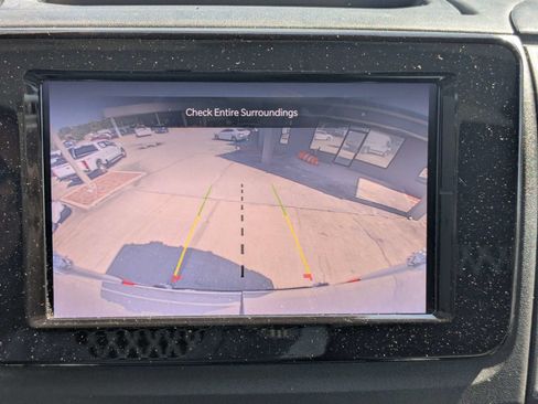 Used 2024 RAM ProMaster 2500 w/ Convenience Group FWD image 18