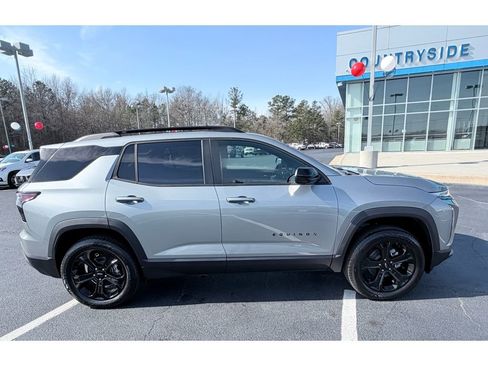 New 2026 Chevrolet Equinox LT w/ Convenience Package II image 4