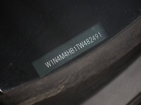 New 2026 Mercedes-Benz GLB 250 4MATIC image 38