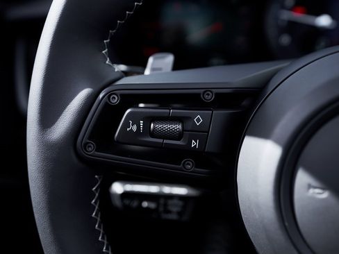 Used 2024 Porsche 911 Targa 4S w/ Premium Package image 44