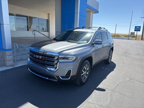 Used 2021 GMC Acadia SLE w/ Driver Convenience Package image 12