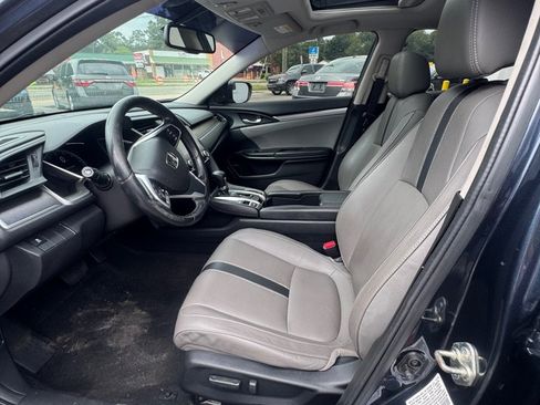 Used 2017 Honda Civic EX-L image 10