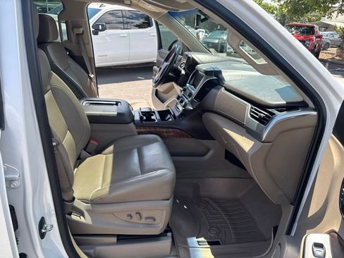 Used 2016 Chevrolet Suburban LTZ AWD/4WD image 40
