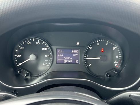 Used 2016 Mercedes-Benz Metris image 27