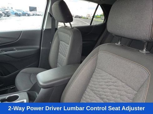 Used 2019 Chevrolet Equinox LT FWD image 9