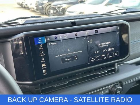 Used 2024 Jeep Wrangler Unlimited Rubicon 4xe w/ Capability Package image 3