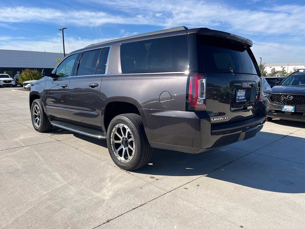 Used 2018 GMC Yukon XL SLT w/ Premium Edition AWD/4WD image 6