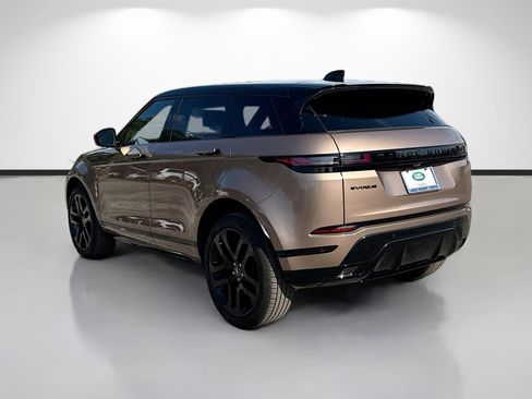 Certified 2026 Land Rover Range Rover Evoque Dynamic SE AWD/4WD image 3
