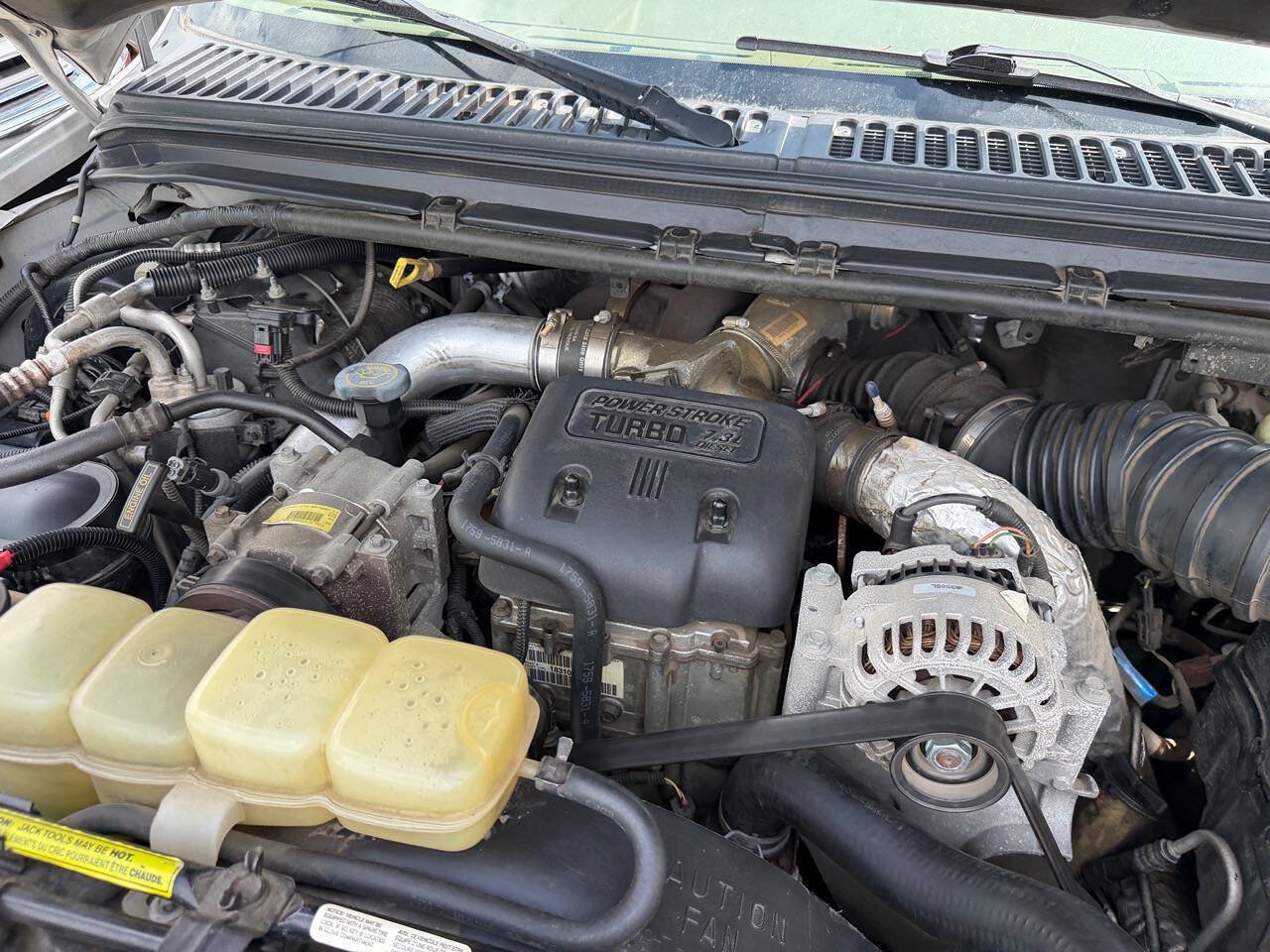 Used 2000 Ford Excursion Limited AWD/4WD image 17