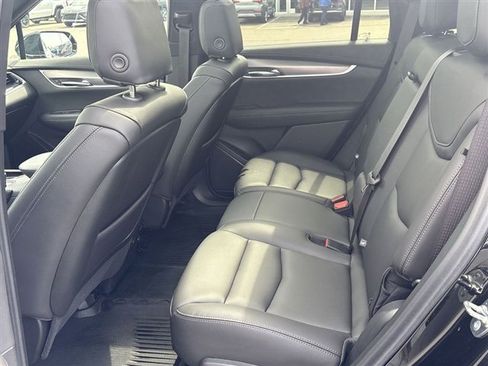 Certified 2024 Cadillac XT6 Luxury AWD/4WD image 24