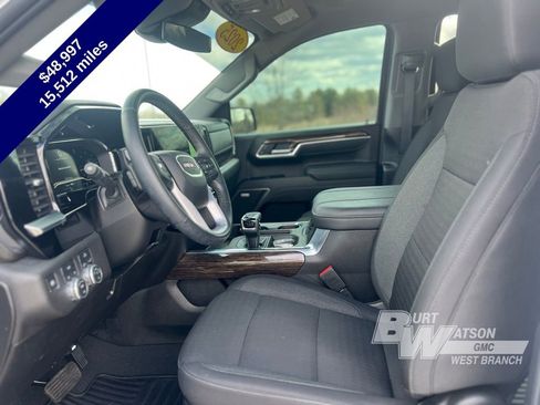 Used 2025 GMC Sierra 1500 Elevation w/ Preferred Package AWD/4WD image 10