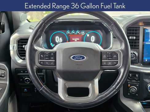 Used 2021 Ford F150 Lariat w/ Equipment Group 502A High AWD/4WD image 23