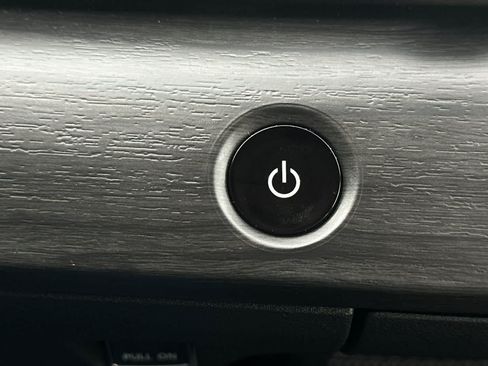 Certified 2024 Nissan Ariya AWD image 29