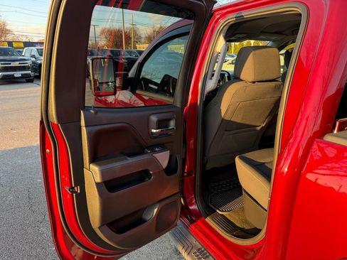 Used 2017 Chevrolet Silverado 1500 LT w/ All Star Edition image 17