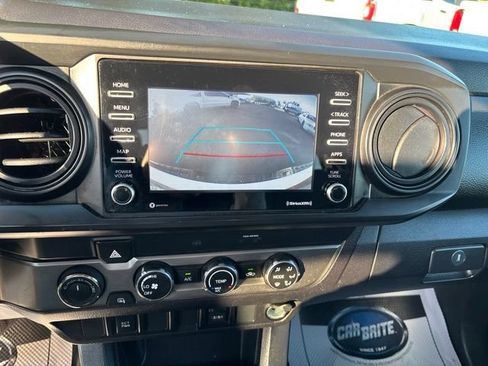 Used 2021 Toyota Tacoma SR AWD/4WD image 28