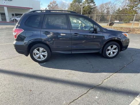 Used 2016 Subaru Forester 2.5i Premium w/ Popular Package #1 image 11