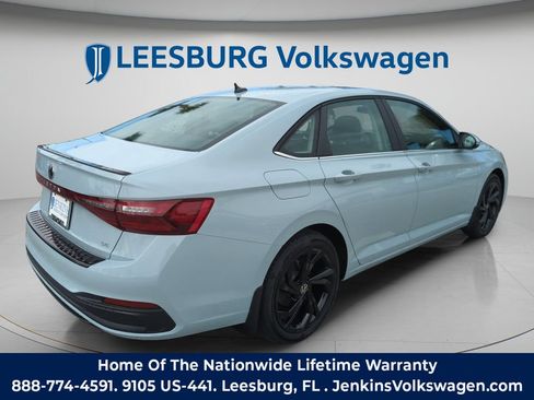 New 2026 Volkswagen Jetta SE FWD image 6