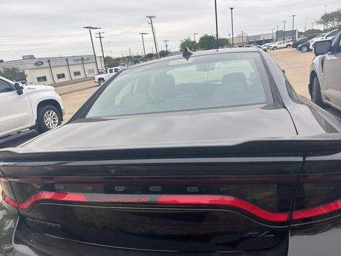 Used 2020 Dodge Charger R/T w/ Plus Group image 5