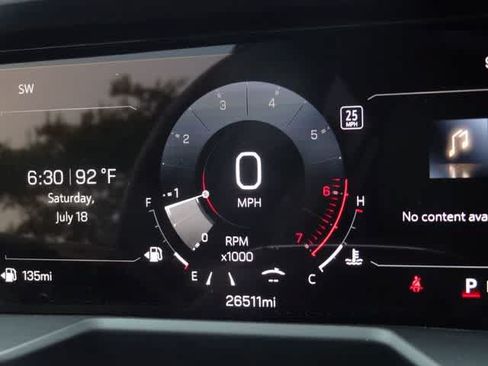 Used 2025 GMC Acadia Elevation w/ Elevation Premium Package FWD image 29