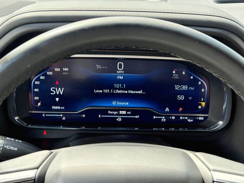 Used 2024 Chevrolet Tahoe LT image 15