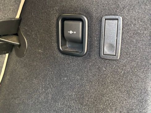 Used 2020 BMW X3 sDrive30i w/ Convenience Package image 9