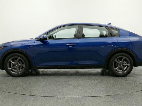 Used 2025 Kia K4 LXS image 5