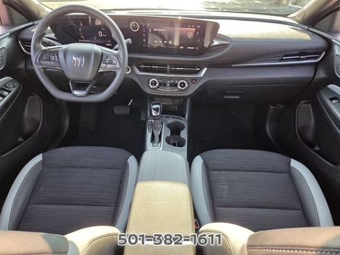 Used 2024 Buick Envista Preferred FWD image 13