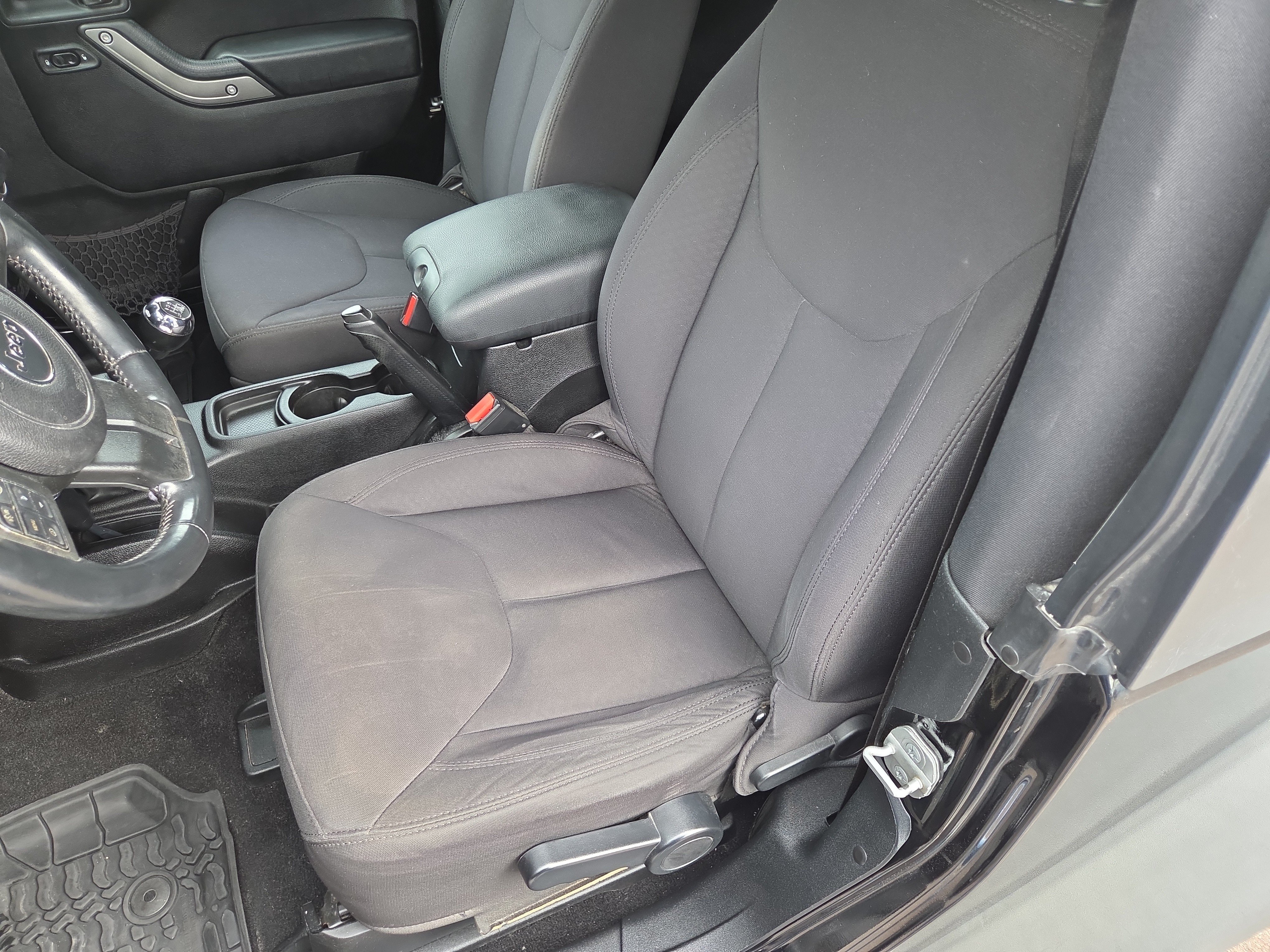 Used 2014 Jeep Wrangler Sport AWD/4WD image 13