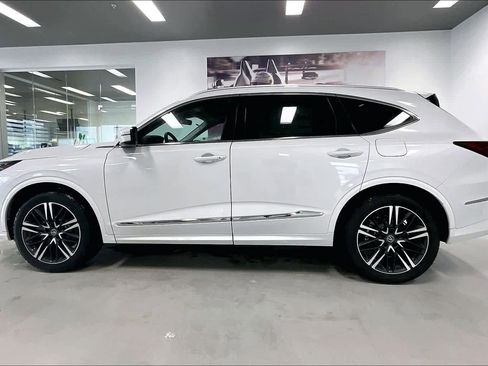 New 2026 Acura MDX SH-AWD w/ Advance Package image 3